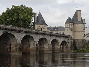 Vue depuis le quai Napoléon 1er